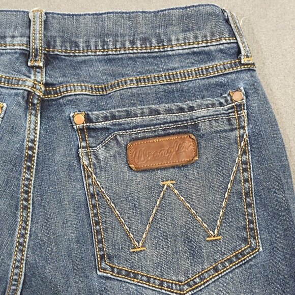 Wrangler Jeans Men's 30x32 Blue Retro Slim Boot Western Denim - Picture 1 of 11